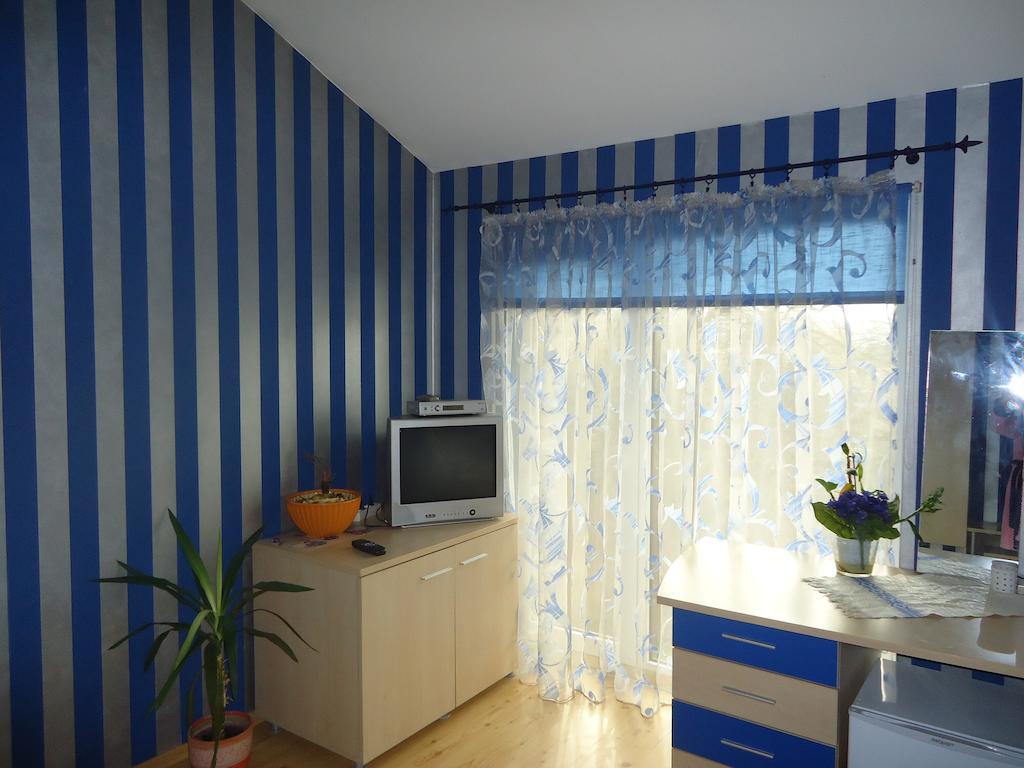 Homestay Roja Вилнюс Стая снимка